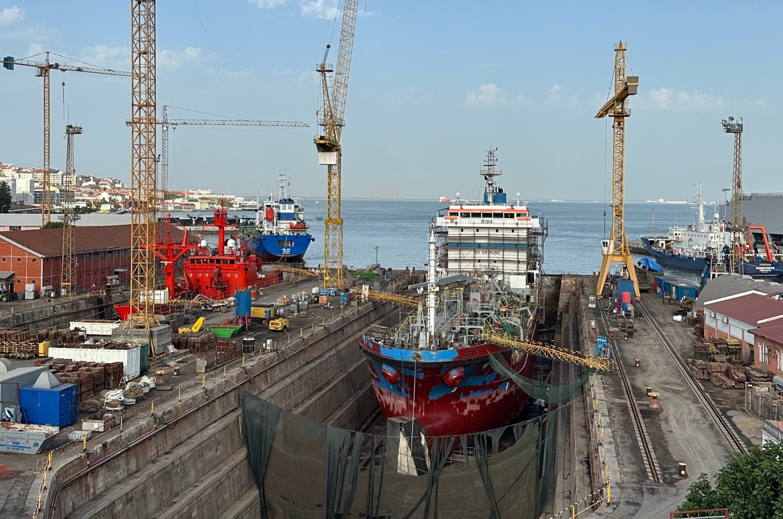 Workineurope constructii navale serviciu
